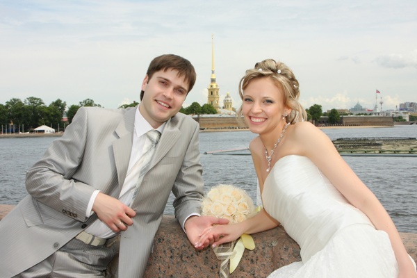 Свадьба в Санкт-Петербурге для всех влюбленных России (эконом вариант)